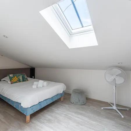 Le Petit Chartreux - Cocon Sous Les Toits Apartmán